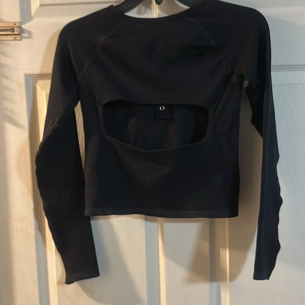 FP Movement (FREE PEOPLE) Bail Out Long Sleeve Layer: BLACK: NEW WITH TAGS: XS/S - Picture 6 of 6